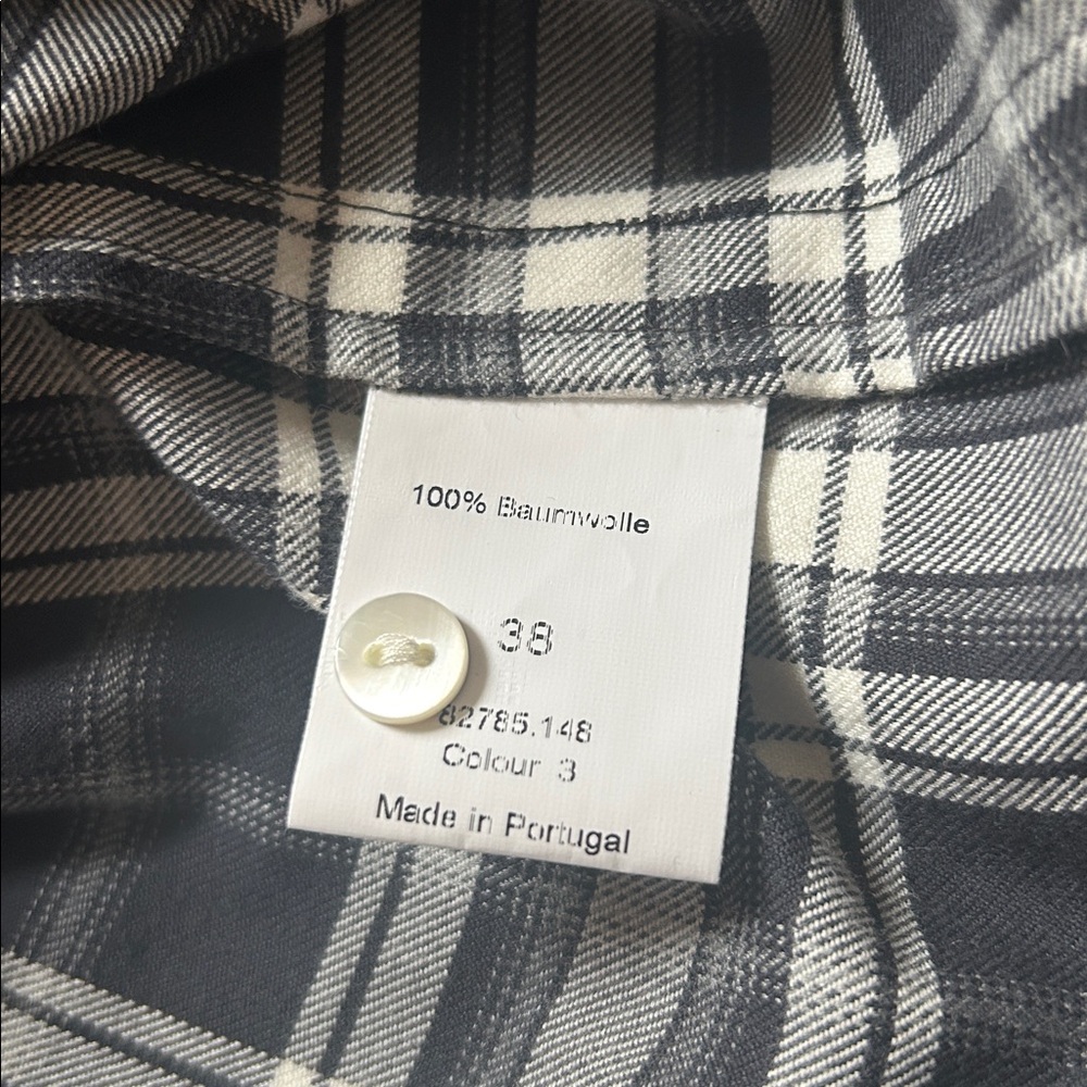 Artigiano Women's  Black/White Plaid Ruffle Placket Button Down Blouse. 38 - Picture 11 of 11